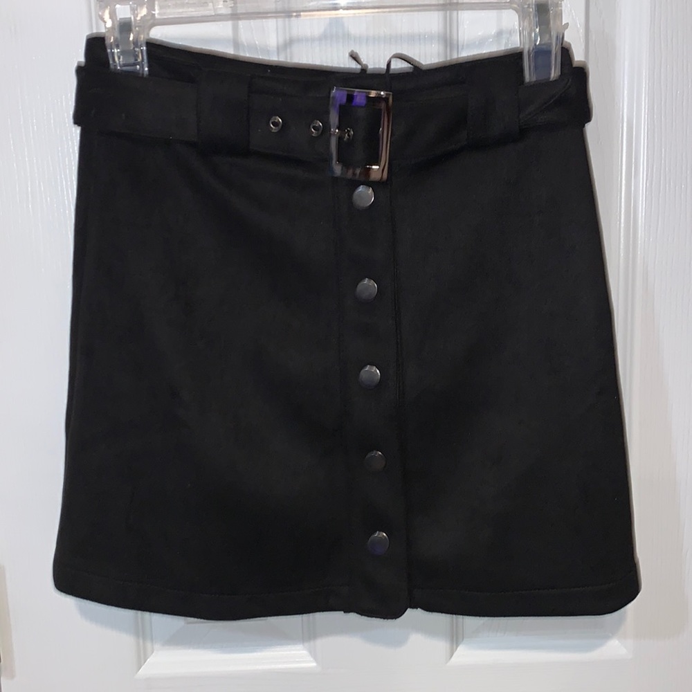 NWT Black Belted Y&R Button Up Mini Skirt